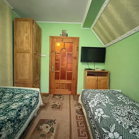 Casa de hóspedes Zelenyj Gaj *