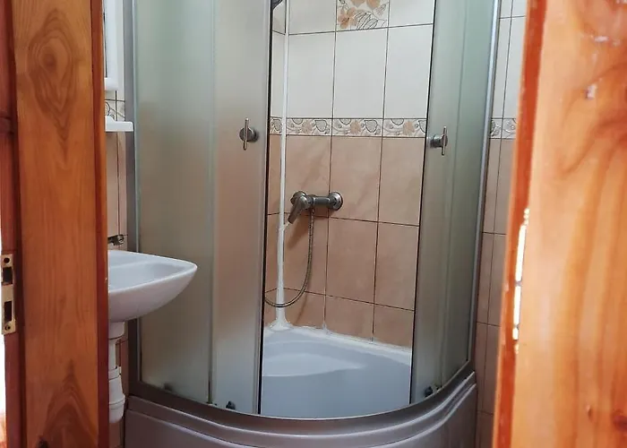 Konukevi Zelenyj Gaj *