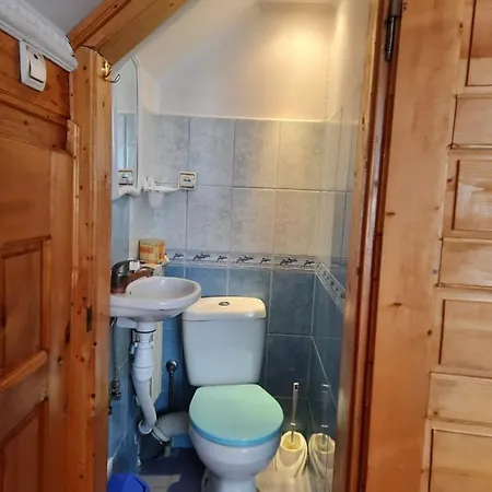 Zelenyj Gaj Konukevi