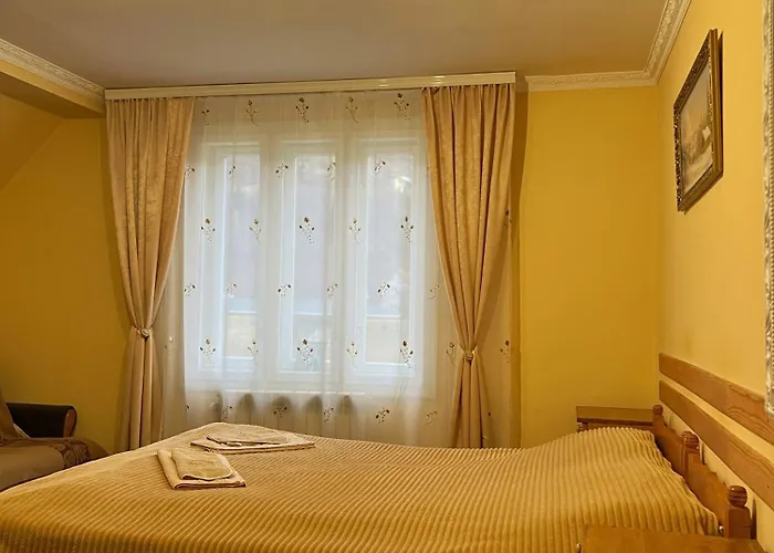 Zelenyj Gaj Casa de hóspedes Kvasir